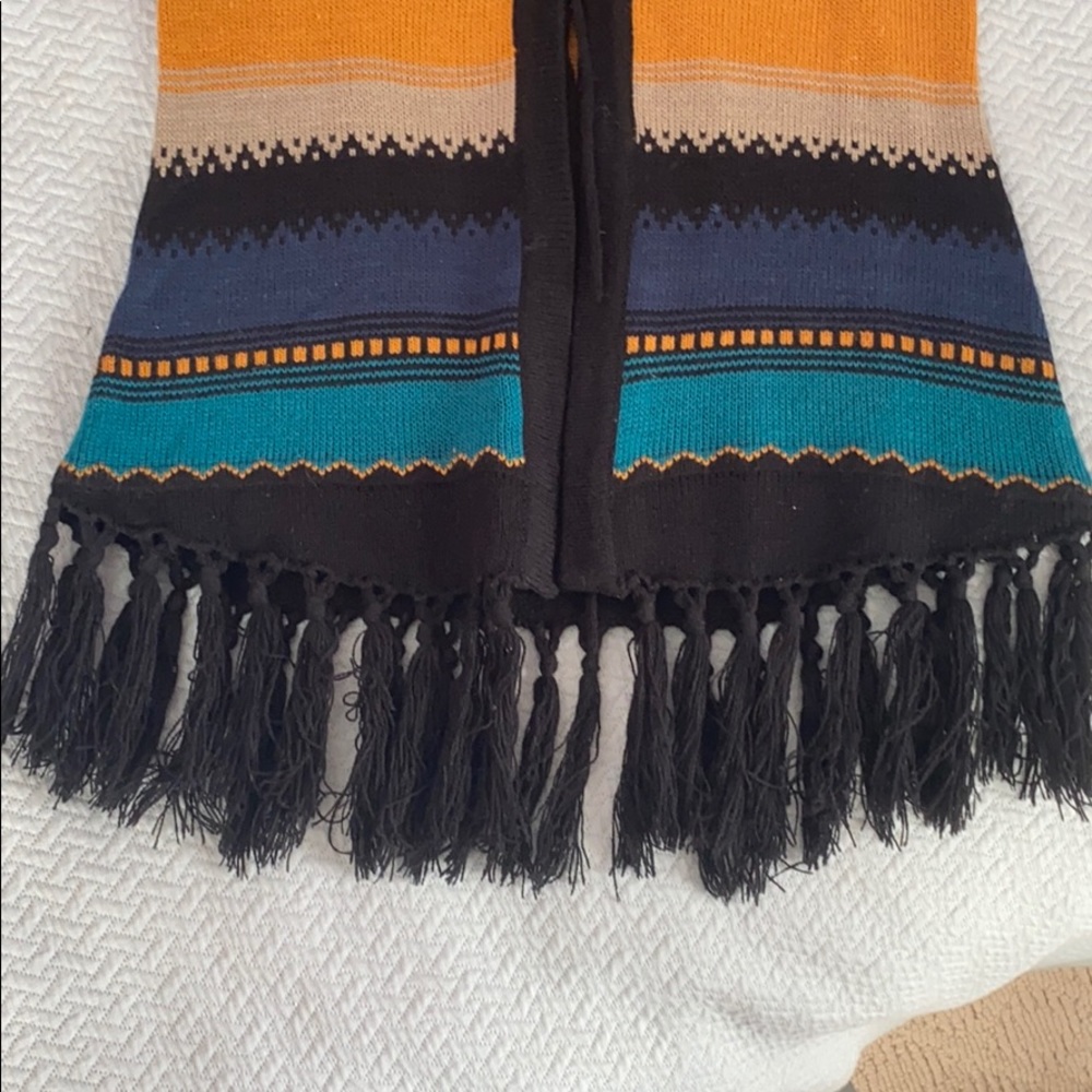 Western Fringe Vest - Picture 2 of 5